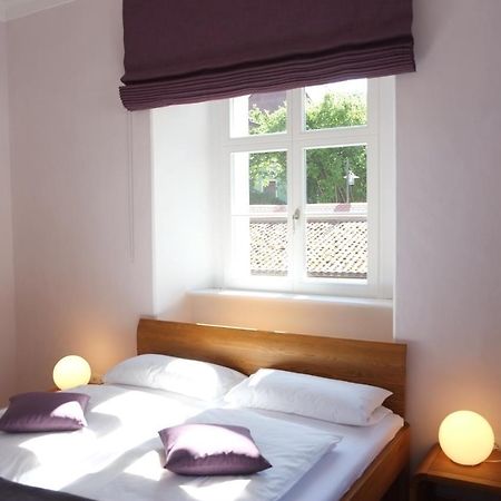 65Qm Wohnung Klosterblick Im Historischen Pfarrhaus Pielenhofen Экстерьер фото